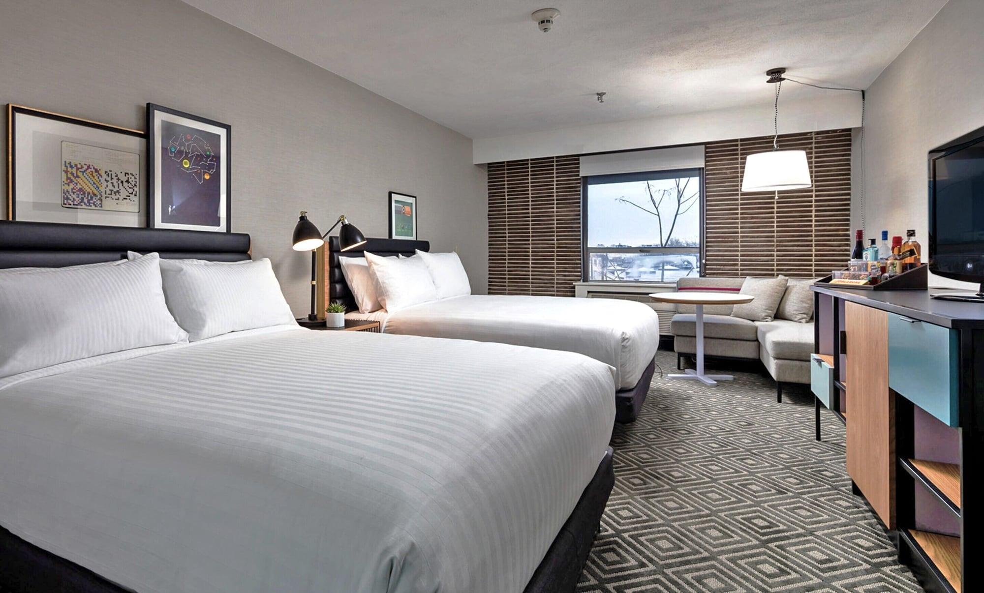 Freepoint Hotel Cambridge, Tapestry Collection By Hilton Exterior photo
