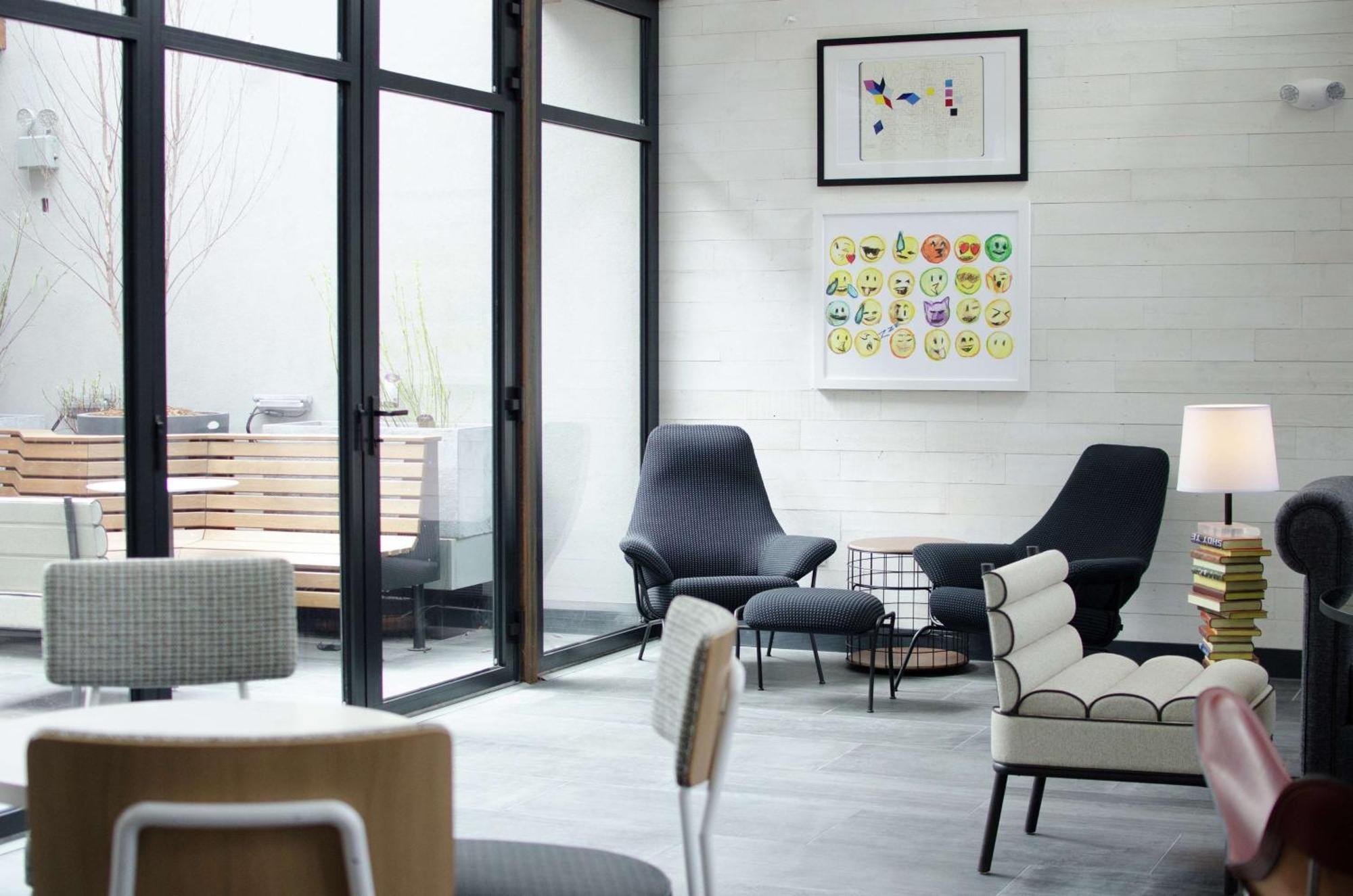 Freepoint Hotel Cambridge, Tapestry Collection By Hilton Exterior photo