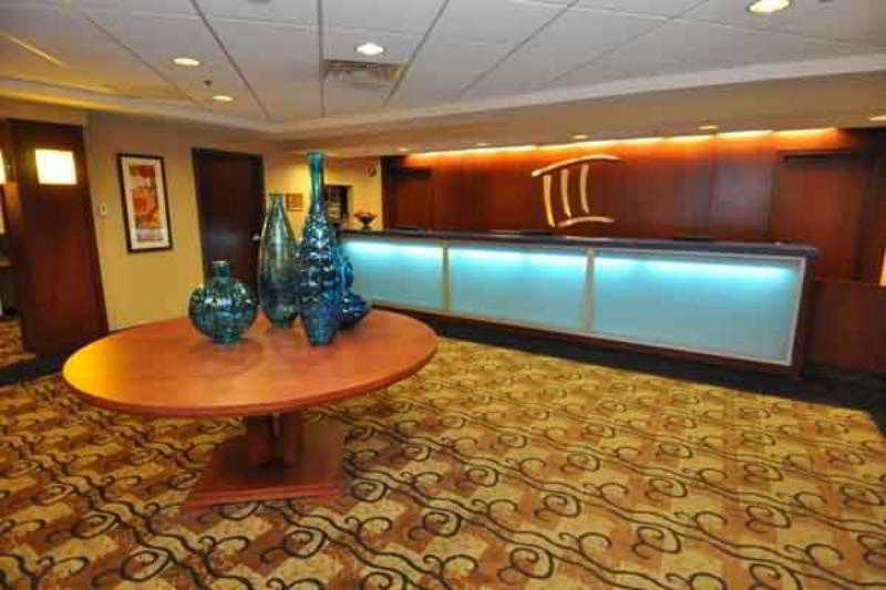 Freepoint Hotel Cambridge, Tapestry Collection By Hilton Exterior photo